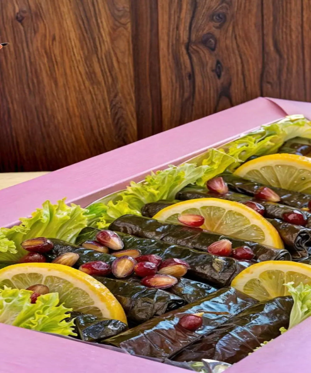 ورق عنب وسط