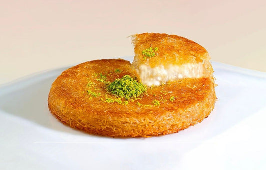 كنافة مع فستق مجروش